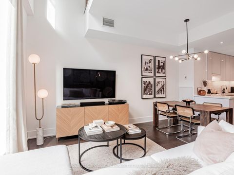 Photo 17 at TH132 - 39 Queens Quay E, Waterfront Communities C8, Toronto