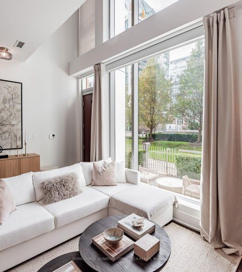 Photo 20 at TH132 - 39 Queens Quay E, Waterfront Communities C8, Toronto