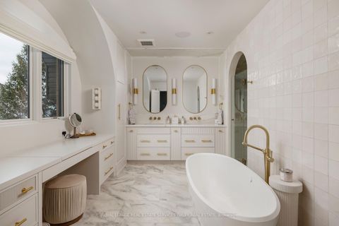 Photo 23 at 482 Cranbrooke Avenue, Nortown, Toronto