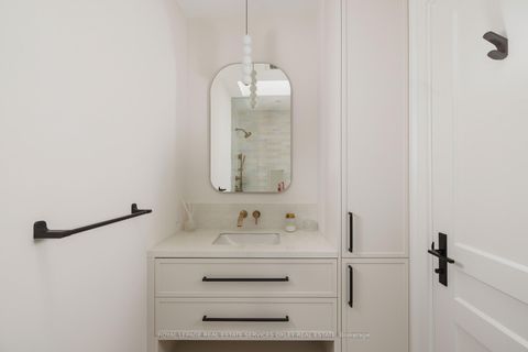 Photo 25 at 482 Cranbrooke Avenue, Nortown, Toronto