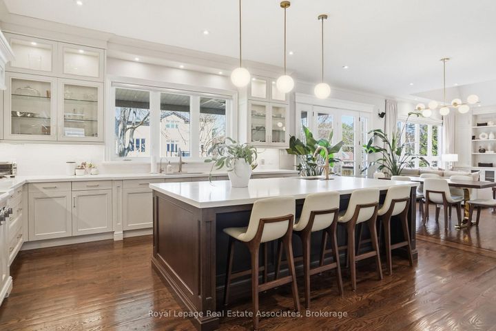 Photo 12 at 1395 Trotwood Avenue, Mineola, Mississauga