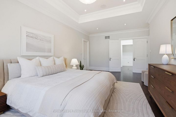 Photo 25 at 1395 Trotwood Avenue, Mineola, Mississauga