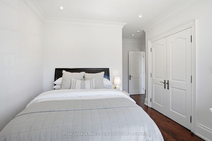 Photo 33 at 1395 Trotwood Avenue, Mineola, Mississauga