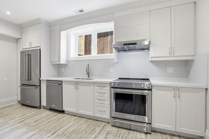 Photo 37 at 1395 Trotwood Avenue, Mineola, Mississauga