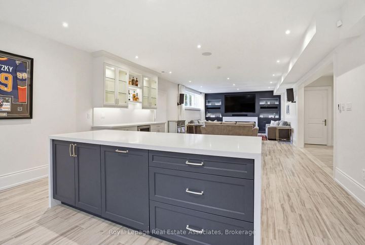 Photo 38 at 1395 Trotwood Avenue, Mineola, Mississauga