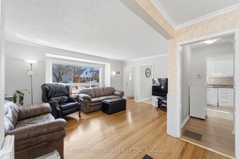 Photo 4 at 41 Twin Pauls Crescent, Maryvale, Toronto