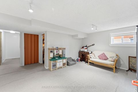 Photo 16 at 41 Twin Pauls Crescent, Maryvale, Toronto