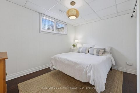 Photo 21 at 12 Tallforest Crescent, Markland Wood, Toronto