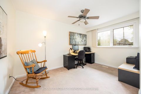 Photo 13 at 48 Greengrove Crescent, Donalda, Toronto