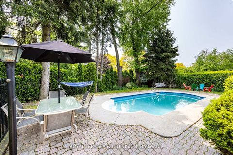 Photo 23 at 48 Greengrove Crescent, Donalda, Toronto