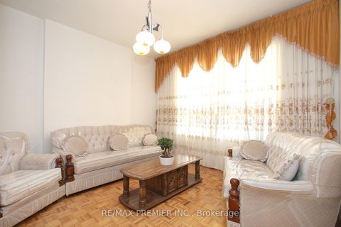 Photo 9 at 172 Lauder Avenue, Oakwood Village, Toronto