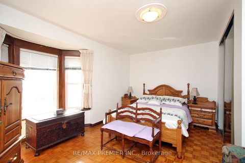 Photo 17 at 172 Lauder Avenue, Oakwood Village, Toronto