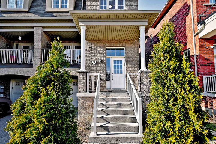 Photo 1 at 77 Benjamin Hood Crescent, Patterson, Vaughan