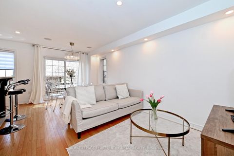 Photo 16 at 77 Benjamin Hood Crescent, Patterson, Vaughan