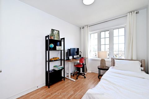 Photo 26 at 77 Benjamin Hood Crescent, Patterson, Vaughan