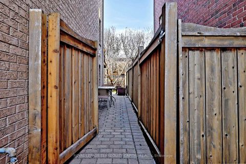 Photo 38 at 77 Benjamin Hood Crescent, Patterson, Vaughan