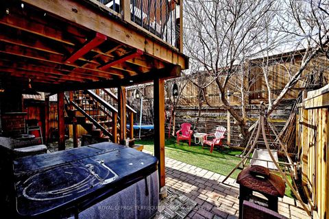 Photo 41 at 77 Benjamin Hood Crescent, Patterson, Vaughan