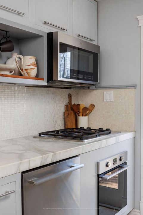 Photo 23 at 158 Galt Avenue N, South Riverdale, Toronto