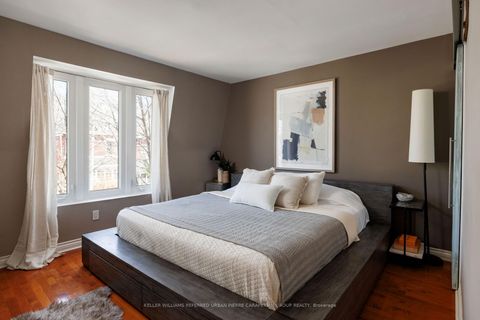 Photo 30 at 158 Galt Avenue N, South Riverdale, Toronto