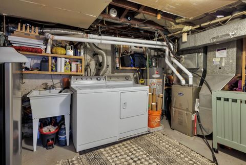 Photo 44 at 158 Galt Avenue N, South Riverdale, Toronto