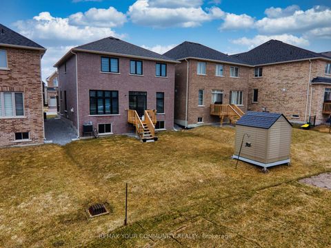 Photo 5 at 17 Sam Battaglia Crescent, Sutton & Jackson's Point, Georgina