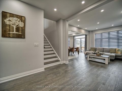 Photo 10 at 17 Sam Battaglia Crescent, Sutton & Jackson's Point, Georgina