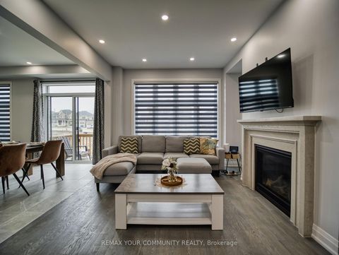 Photo 11 at 17 Sam Battaglia Crescent, Sutton & Jackson's Point, Georgina