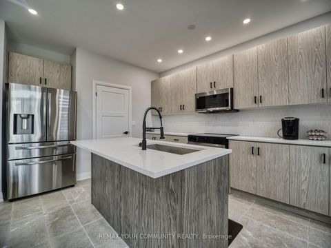 Photo 15 at 17 Sam Battaglia Crescent, Sutton & Jackson's Point, Georgina