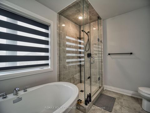 Photo 22 at 17 Sam Battaglia Crescent, Sutton & Jackson's Point, Georgina