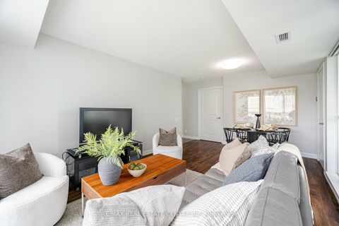 Photo 8 at 906 - 17 Anndale Drive, Willowdale East, Toronto