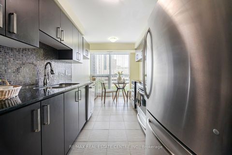 Photo 12 at 906 - 17 Anndale Drive, Willowdale East, Toronto