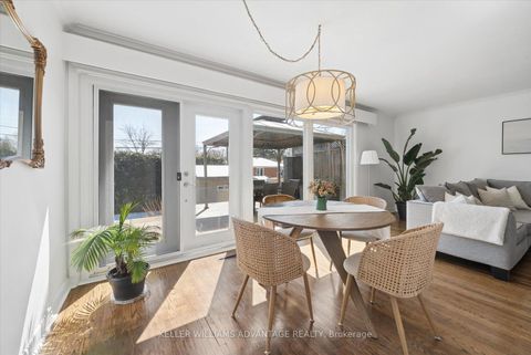 Photo 7 at 21 Deerfield Road, Bendale, Toronto