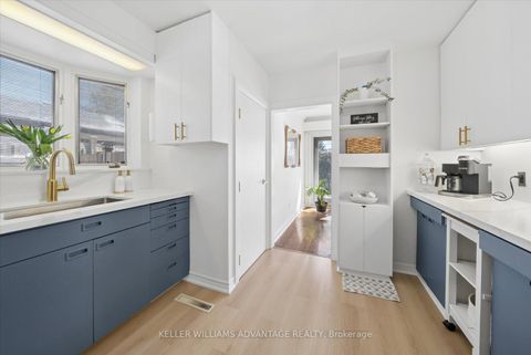 Photo 11 at 21 Deerfield Road, Bendale, Toronto