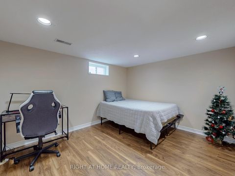 Photo 37 at 2 Barnes Crescent, Woburn, Toronto