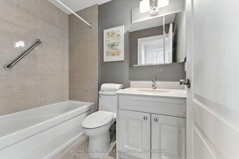 Photo 26 at 276 Greenfield Avenue, Willowdale East, Toronto