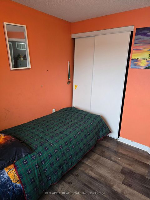 Photo 14 at 2029 Swan Street, Alcona, Innisfil