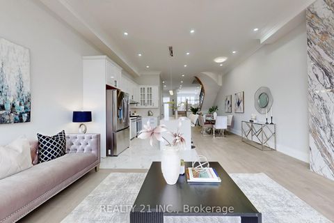 Photo 2 at 15 Malta Street, Cliffside, Toronto