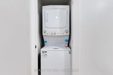 Photo 46 at 15 Malta Street, Cliffside, Toronto