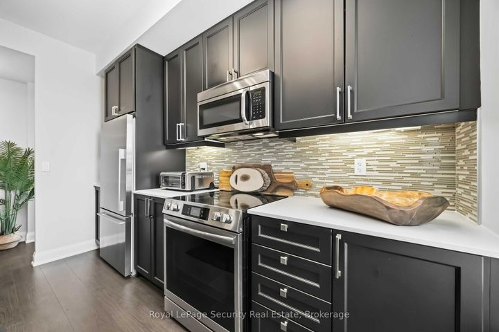 Photo 24 at 602 - 35 Fontenay Court, Humber Valley, Toronto