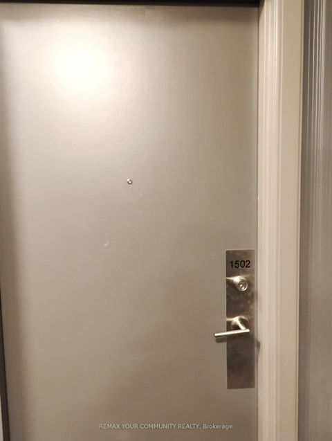 Photo 9 at 1502 A - 9608 Yonge Street, North Richvale, Richmond Hill