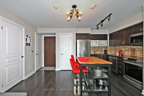 Photo 3 at 406 - 80 Western Battery Road, Niagara, Toronto