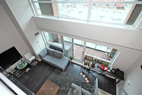 Photo 4 at 406 - 80 Western Battery Road, Niagara, Toronto