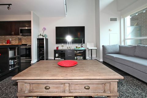 Photo 8 at 406 - 80 Western Battery Road, Niagara, Toronto