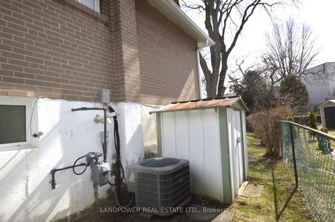 Photo 35 at 93 Clansman Boulevard, Hillcrest Village, Toronto