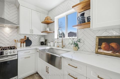 Photo 8 at 8 Beaverdale Crescent, Pefferlaw, Georgina