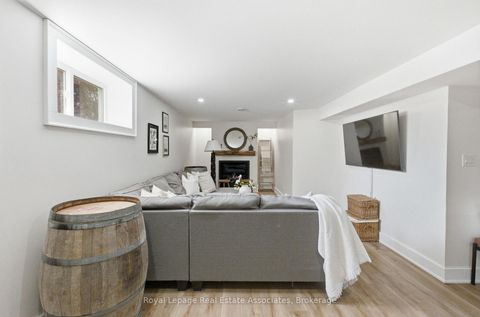 Photo 15 at 8 Beaverdale Crescent, Pefferlaw, Georgina