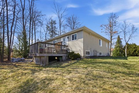 Photo 33 at 8 Beaverdale Crescent, Pefferlaw, Georgina