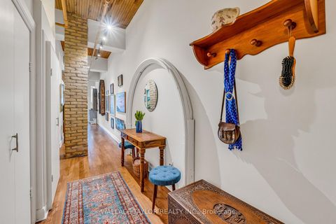 Photo 5 at 208 - 993 Queen Street W, Niagara, Toronto