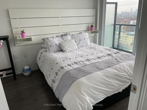 Photo 11 at 2111E - 36 Lisgar Street, Little Portugal, Toronto