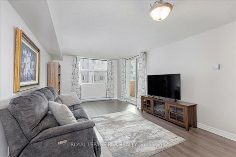 Photo 12 at 613 - 260 Davis Drive, Central Newmarket, Newmarket